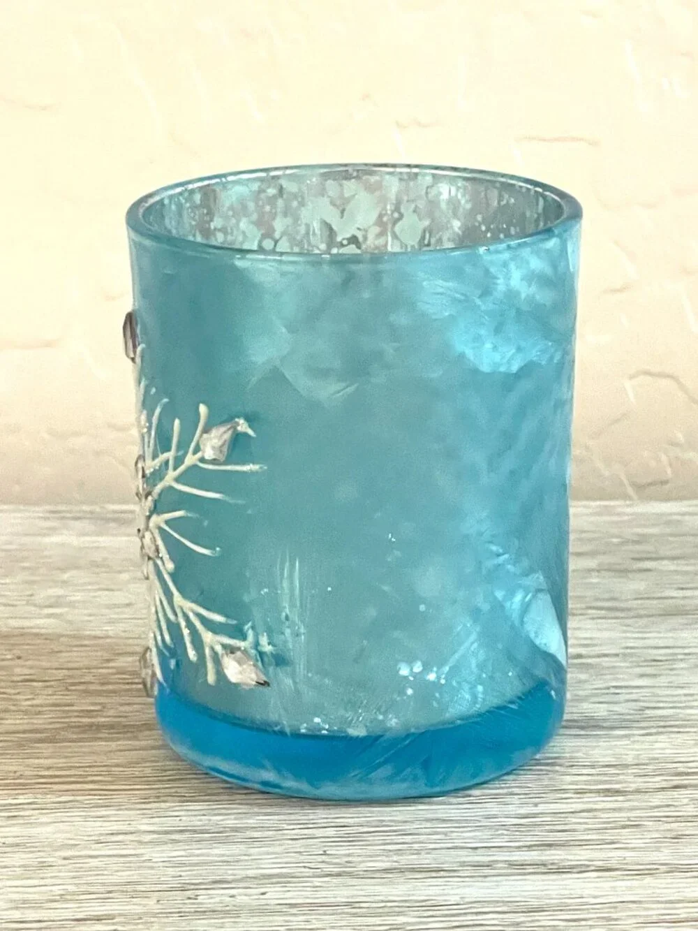 N/A blue candle